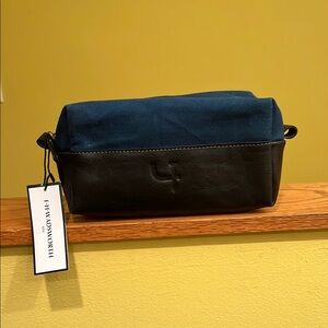 Blue and Black Leather Toiletry Bag with Golf Four Tee Design